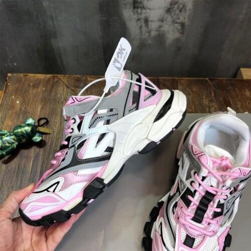 2021 Top balenciaca shoes Outdoor Jogging Men Running Shoes Outdoor Athletic Women Running Shoes Super Light Men Women Sneakers