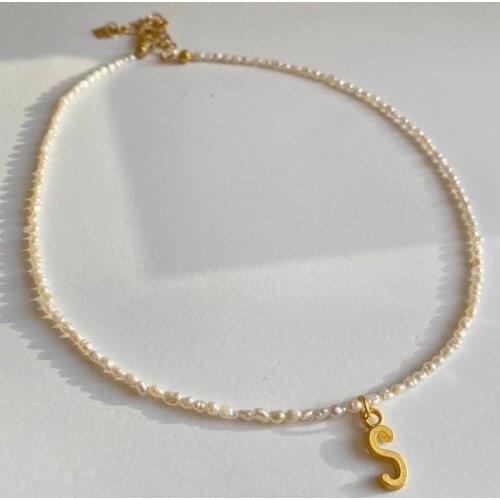 2021 Bohemian Baroque Pure Natural Pearl Customizable Golden Letter Short Necklace Personalized Fashion Ladies High-End Jewelry