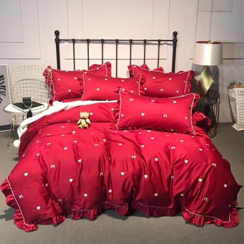 New Lovely Red Heart Egyptian Cotton Embroidery Luxury Royal Bedding Set King Queen Bed Sheet set Duvet cover Pillowcase 4/6pcs