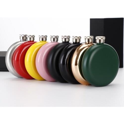 Stainless Steel Hip Flask Portable Hip Flask Outdoor Round 5 oz Hip Flask Gift Hip Flask With Funnel and Gift Box