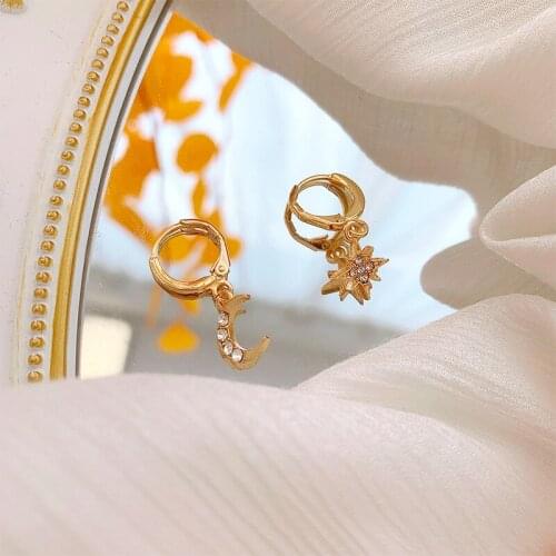 Asymmetric Crystal Star Fashion Drop Earrings Delicate Joker Moon Style Women Earrings Jewelry