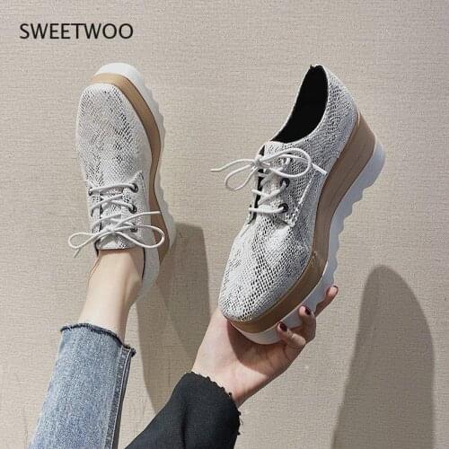 Ladies Platform Shoes PU Vulcanized Shoes Lace-up Shoes Creeper Retro Snake Pattern Light-colored Sole Casual Shoes