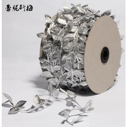 New Arrival! Delicate 3Meters Golden Silver Leaf Ribbon Leaves Lace Ultrasonic Embossing Trimming Trims 4cm LJ0092