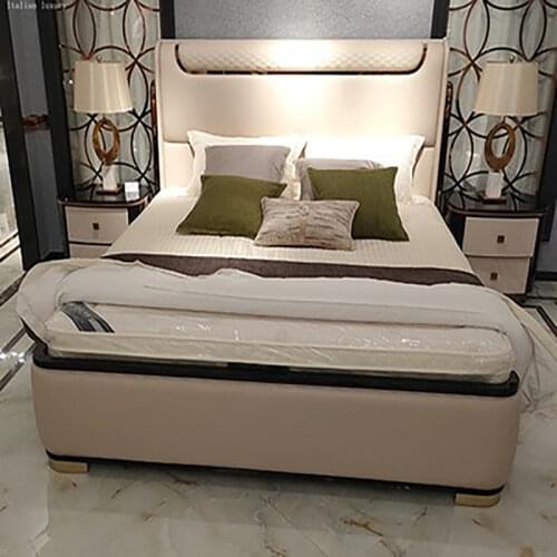 Italian light luxury leather 1.8m double bed master bedroom wedding bed ins net red bed simple solid wood storage leather art