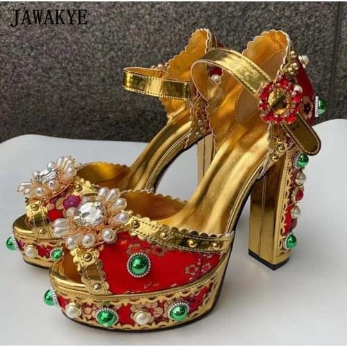Retro Super High Heel Red Bride Sandals Platform Crystal Embroidery Gladiator Sandals New Arrival Luxury Palace Banquet Sandals