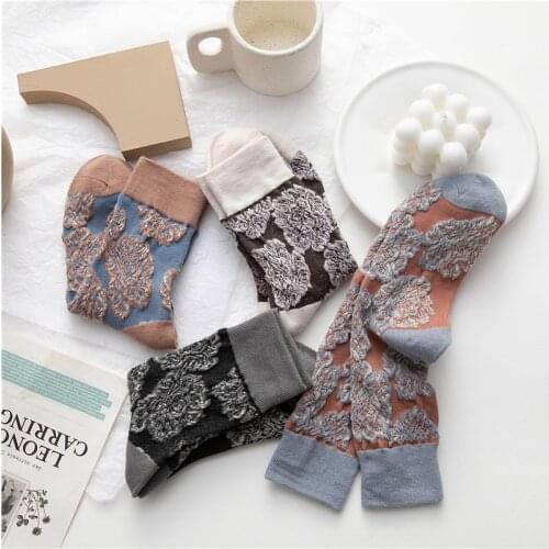 Retro Style Socks Women Cotton Casual Comfortable Fashion Socks Flowers Harajuku Female Socks Girl Personality Vintage Aesthetic