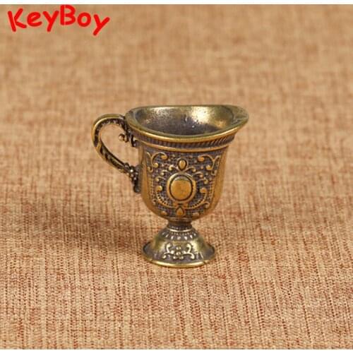 Antique Bronze Buddhist Holy Water Cup Keychain Pendant Jewelry Pure Brass Ancient Palace Cup Mini Key Chain Ring Hangings Gifts