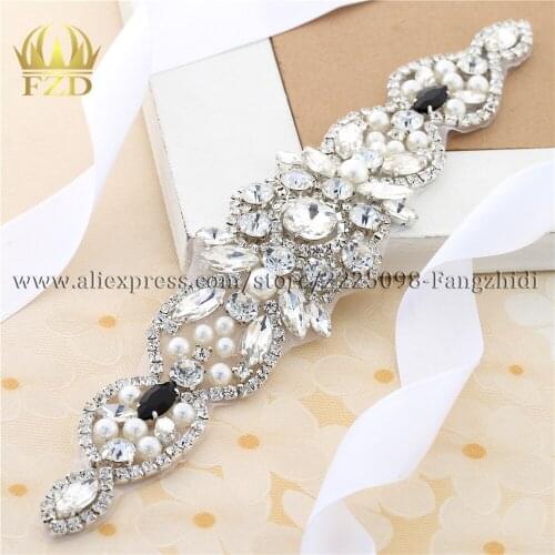FZD (30pieces) Wholesale Handmade Hot Fix Crystal Sew On Pearls Bridal Rhinestone Applique for Wedding Sash Belt Waistband DIY