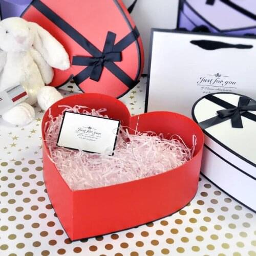 Creative Simplicity Large Gift Box Packaging Box Send Gift Box Empty Hard Box Lipstick Shaver Birthday Valentines Day Gift box