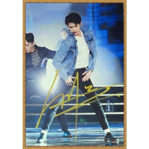 Hand signed EXO Oh Se Hun autographed photo 6 inches free shipping K-POP 022018C