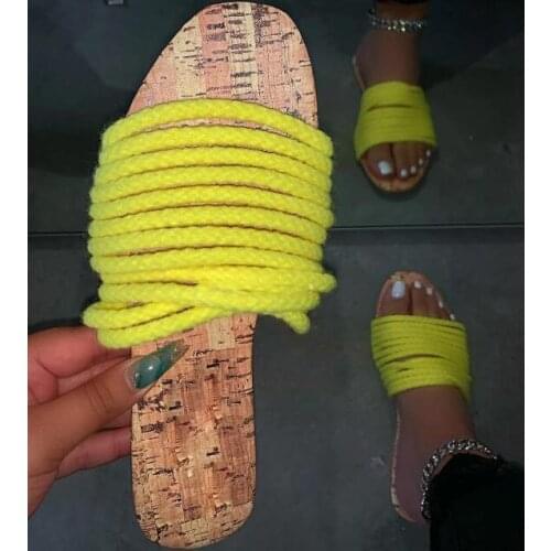 Spring /summer new 2020 new women hemp rope strap flat bottom casual durable slippers outdoor wild sandals candy color home ms