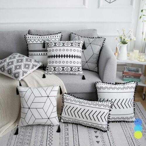 New Style Black and White Geometric Pattern Bohemian Single-side Print Velvet Sofa Cushion Cover for Home Pillowcasse Decorative