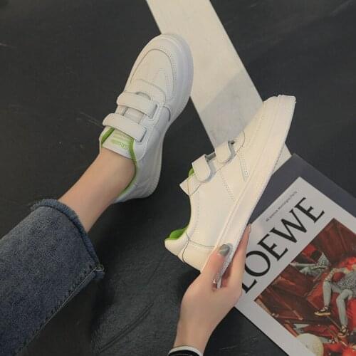 Xiaobai Chao Shoes Female 2021 New Versatile Student Velcro White Shoes Thick Soled Casual Canvas Shoes