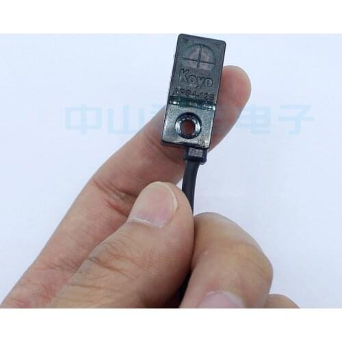 High quality Original KOYO Koyo APS4-12S-E proximity switch sensor 3-wire NPN normally open original APS4-12S APS412SE