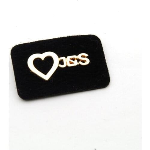 20pcs/lot black PU felt leather sew on patches with gold metal plates fashion clothing label for jeans/jacket PLB-008