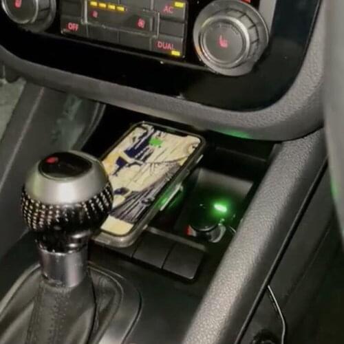 Car QI Wireless Charging Phone Charger for Volkswagen Teramont Phideon T-ROC Jetta T-Cross Golf Charging Plate Accessories