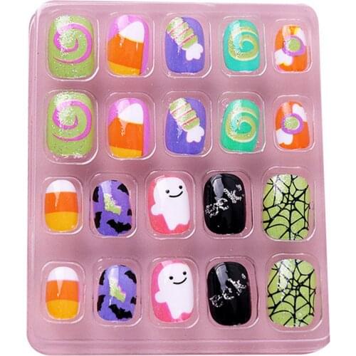 20pcs Kids False Nails Full Cover Short Children Fake Nails Art Decorations for Little Girls Halloween Christmas Supplies