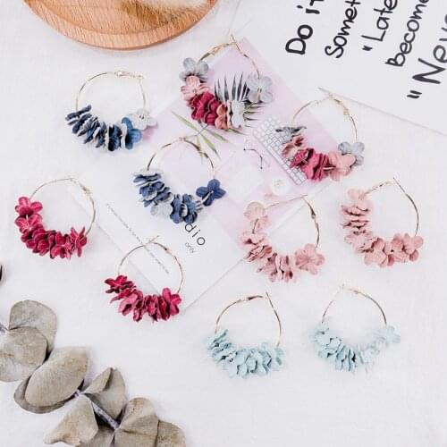 Elegant Korean Fabric Flower Earrings For Women Bijoux Sweety Gold Alloy Ear Circle Big Earrings Charm Brinco