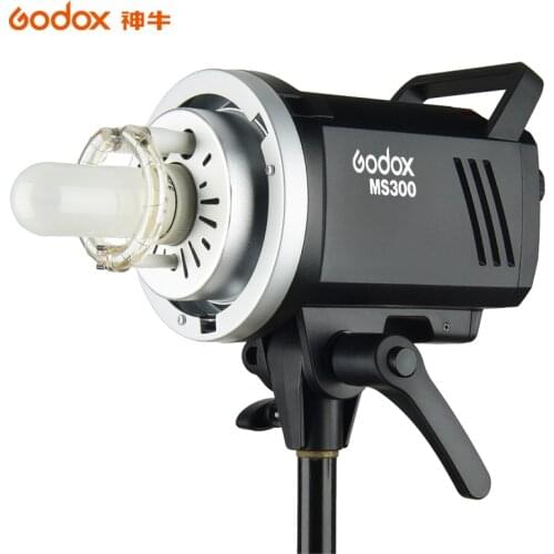 Godox MS300 300W or MS200 200W 2.4GBuilt-in Wireless Receiver Lightweight Compact Durable Bowens Mount photography Studio Flash