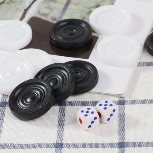 30pcs Black & White Backgammon Chess Plastic International Draughts Checkers Y4UB