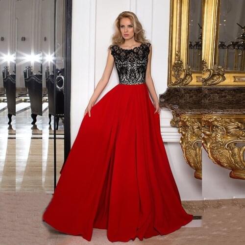 2021 Hot Sale Back Lace Top Evening Gowns Long Sleeveless Jewel Neckline Wedding Party Gowns Illusion Back Sweep Train