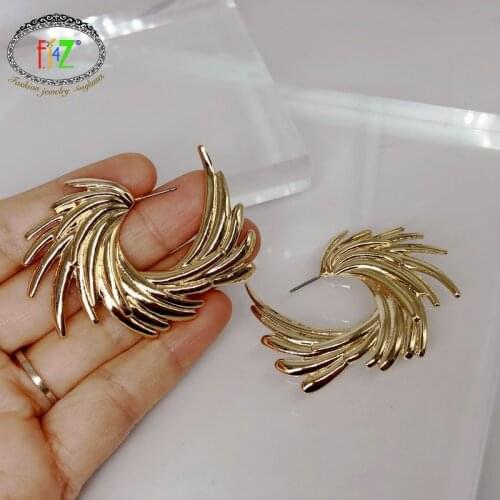 F.J4Z Hot Alloy Feather Earrings for Women Hyperbole Big Hoop Earring for Party Unique Minimalist Jewelry Dropship