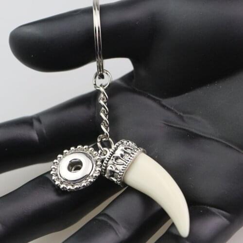 New Mens Fang Tooch Key Chains With 12mm 18mm Snap Button Key Chains Fit DIY Snap Buttons Key Rings Jewelry For Women