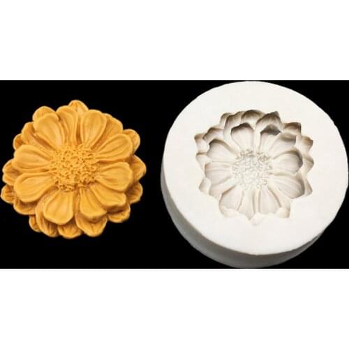 Daisy Wild Chrysanthemum Silicone Sugarcraft Mold Chocolate Cupcake Baking Fondant Cake Decorating Tools