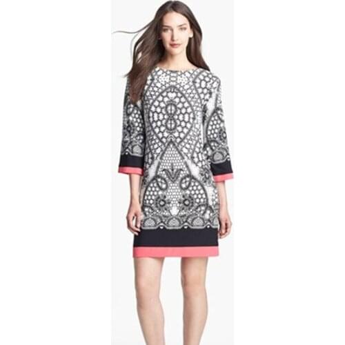 Women Dress New Arrival 2017 Spring Three Quarter Sleeve O-neck Black-and-white Geometry Fancy Knitted Elastic One-piece Dress