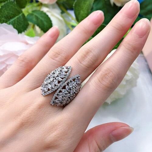 Luxury 100% 925 Sterling Silver Created Charm Princess Dress High Carbon Diamond Wedding Ring For Women Party Fine Jewelry Gifts