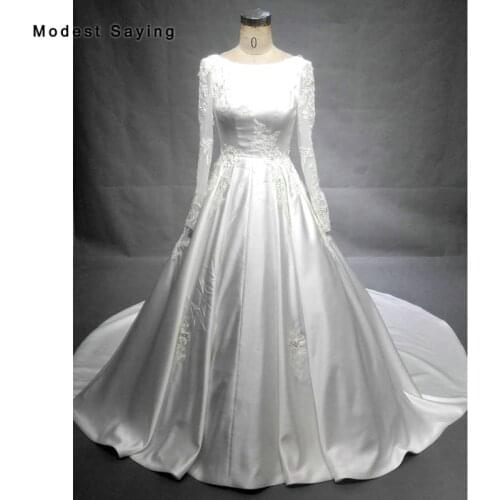 Luxury Cathedral Train Ball Gown Lace Wedding Dresses 2018 Ivory Long Sleeves Satin Church Bridal Gowns Royal vestidos de noiva
