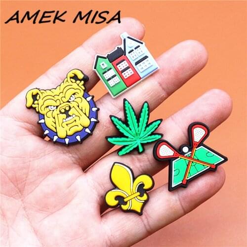 1pcs Cartoon Animal Crock Charms Bully Pitbull Hockey House Weed Shoe Accessories Decoration fit Croc Jibz Party Kids Gifts U220