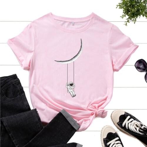 Plus Size Clothing Moon Astronaut Printed TShirt 100%Cotton Women Shirts O Neck Short Sleeve Tees Summer T Shirt Women T-Shirt