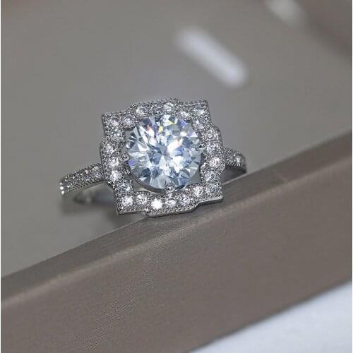 Exquisite White Gold Shiny Round Cut Zircon Ring Cocktail Party Elegant Ring Wedding Engagement Ring Anniversary Jewelry Gift