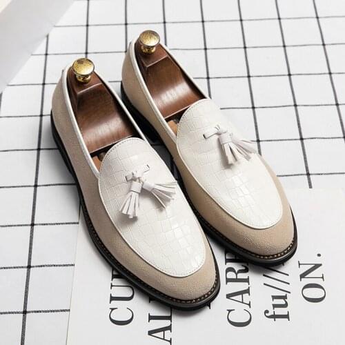 Yomior 2021 Spring Business Men Casual Shoes Formal Dress Leather Shoes Big Size Luxury Italian Tassel Wedding Oxfords Loafers