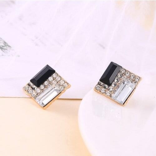 Black and White Ear Studs Flash Diamond Square Korean Fashion Women Earrings