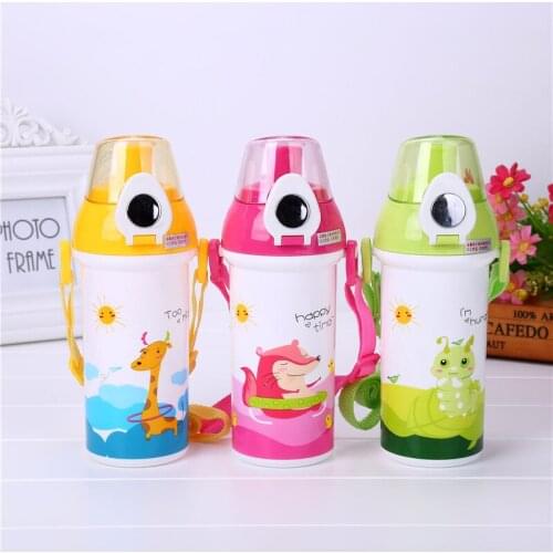 460/550ml Kids Water Cup with Sling Children Water Tumbler Drinking Water Bottles Portable Cartoon Child Cup
