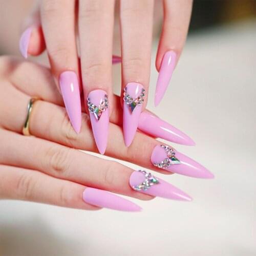 24pcs/Set Luxury Rhinestone False Nails Long Purple stiletto Full Cover Fingernail Makeup Artificial Nail Art Tips with Glue