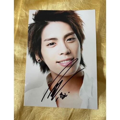Hand signed SHINEE Kim Jonghyun autographed photo free ship 5*7 082020B