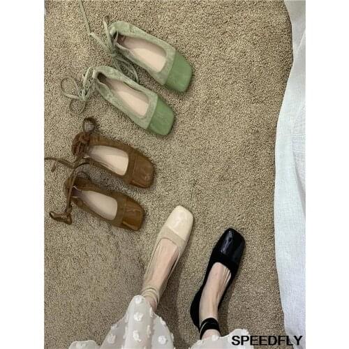 Korean version of the simple casual style 2021 early spring new product square toe cross stitch design flat strap low-top shoes