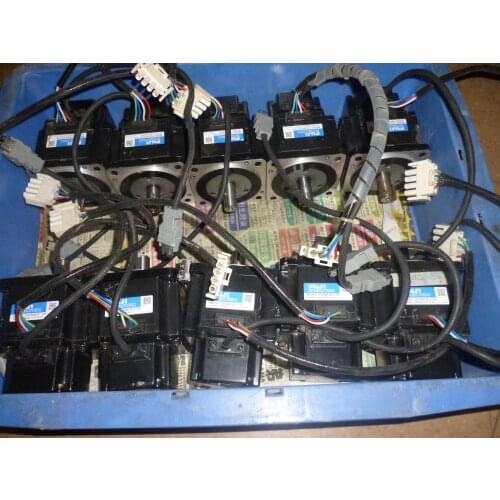 Servo motor GYC401DC1-CA , Used one , 90% appearance new , 3 months warranty , fastly shipping