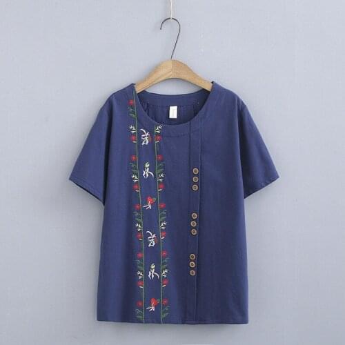 2019 Fashion Plus size 4XL Cotton T-shirt Top Women Short sleeve Embroidery Casual Tops Female Loose Cozy Vintage Tshirt G311