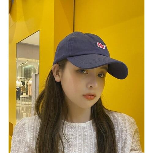 FRALOSHA Whale Cartoon Embroidery Women Baseball Caps Couple Caps Sunshade Outdoor Sunshade Men Fashion Casual Tide Caps