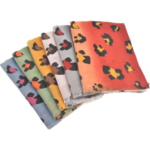 Winter leopard tie dye scarf bandana women,animal print tassel leopardo mujer twill scarf,ponchos and capes,Sjaal foulard femme