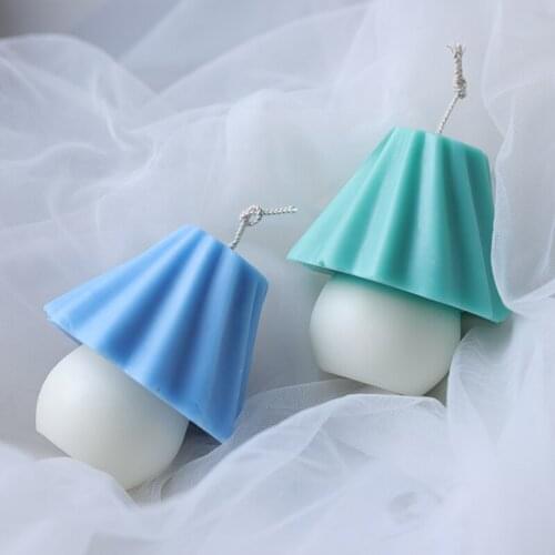 3D Lamp Candle Silicone Molds Scented Soy Candle Molds Aroma Plaster Molds DIY Clay Bee Plaster Candle Silicone Molds