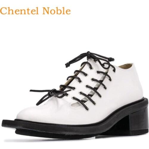 Chentel Noble Shoes With Medium Heels
