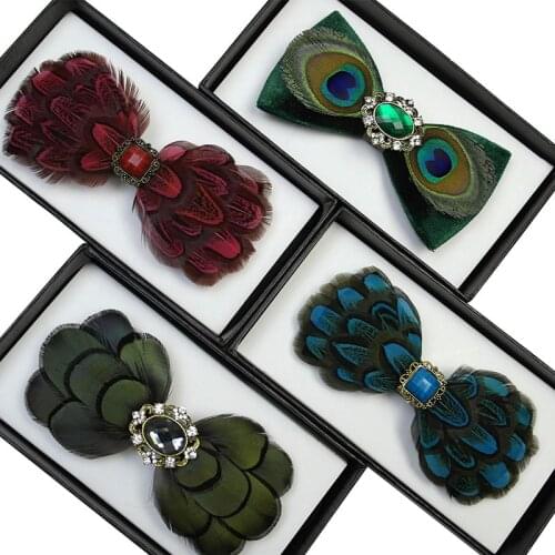 New Mens Bowtie High Quality Fashion Butterfly Tie for Men Designer Brand Feather Bow Tie Great For Party Wedding Gift Box