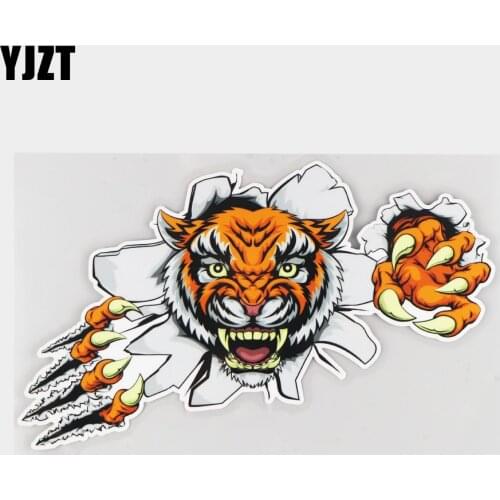 YJZT 23×13.9CM The Ferocious Tiger Breaking The Wall Cartoon Personality Car Body Decoration Stickers 21A-0121