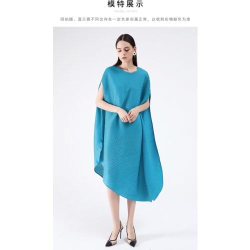 HOT SELLING Miyake The dress fashion o-neck Bat sleeve solid asymmetrical dresses IN STOCK