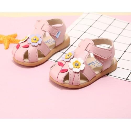 1-3-5 years old baby toddler soft bottom sandals Feiner girls leather sandals summer baotou shoes Korean Princess shoes tide
